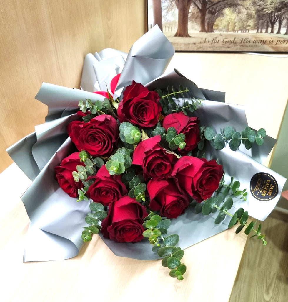 Valentine's Day Rose Bouquet | 10 Fresh Cut Stalks | VT1 - Jade Valley Gifts & Floral Design Centre