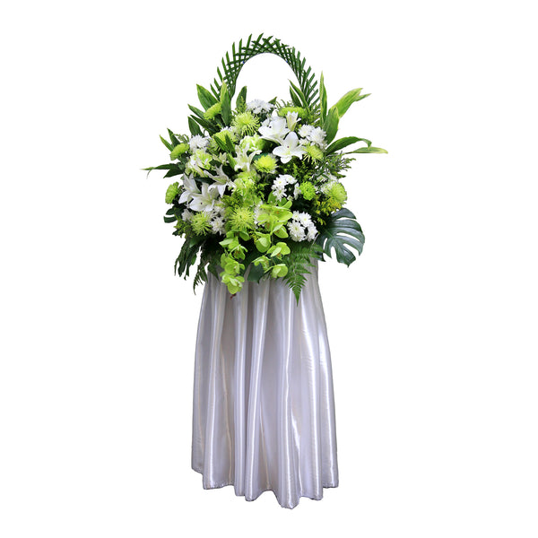 Arched Conoldence Wreath | W647 - Jade Valley Gifts & Floral Design Centre
