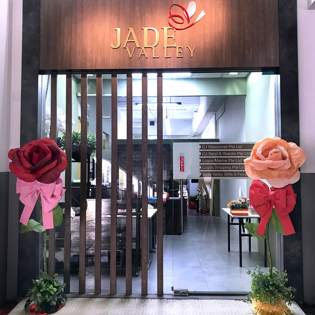 Opening Stand with Giant Artificial Roses | FO232 - Jade Valley Gifts & Floral Design Centre
