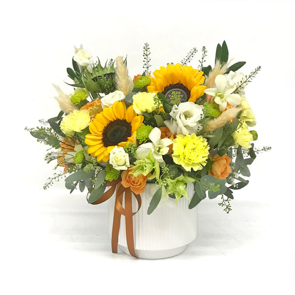 Sunflowes & Roses Flowers | TB160 - Jade Valley Gifts & Floral Design Centre