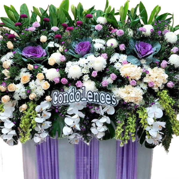 Condolence Wreath - Large Footprint with Premium Fresh Flowers 250cm | W507 - Jade Valley Gifts & Floral Design Centre