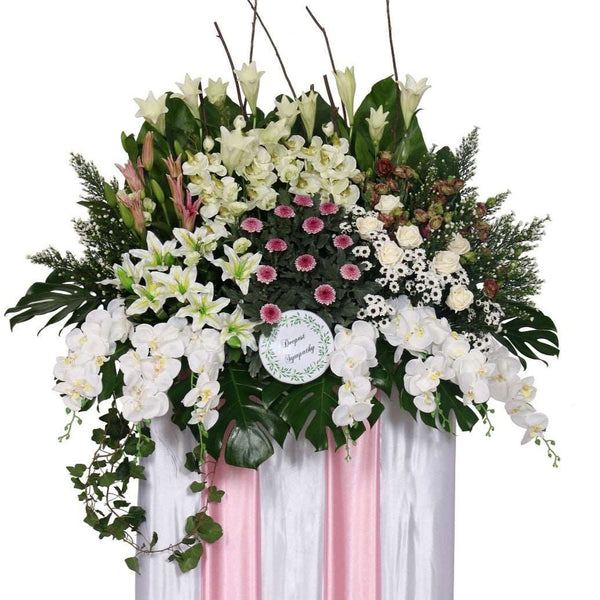 Condolence Wreath with Fresh Cut Flowers | W499 - Jade Valley Gifts & Floral Design Centre