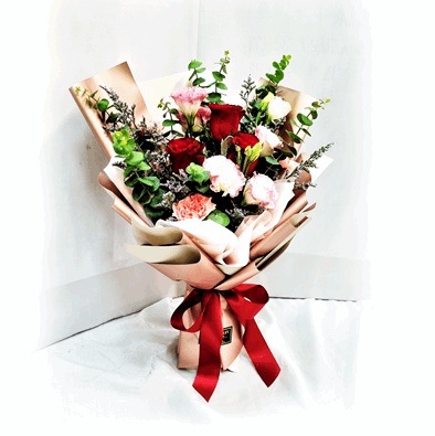 Hand Bouquet/BQ157 - Jade Valley Gifts & Floral Design Centre