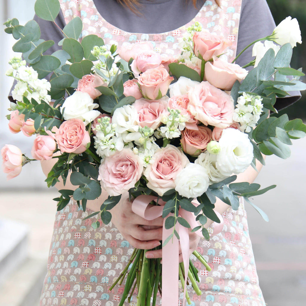 Wedding Bridal Bouquet with Corsages | WDB22 - Jade Valley Gifts & Floral Design Centre