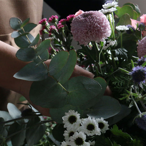 Hand Bouquet | Fresh-Cut Flowers