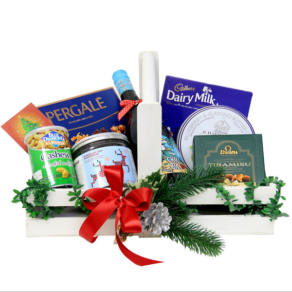 Christmas Hamper  | MA27 - Jade Valley Gifts & Floral Design Centre
