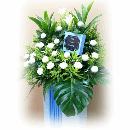 Condolence Flower Funeral Wreath | W621 - Jade Valley Gifts & Floral Design Centre