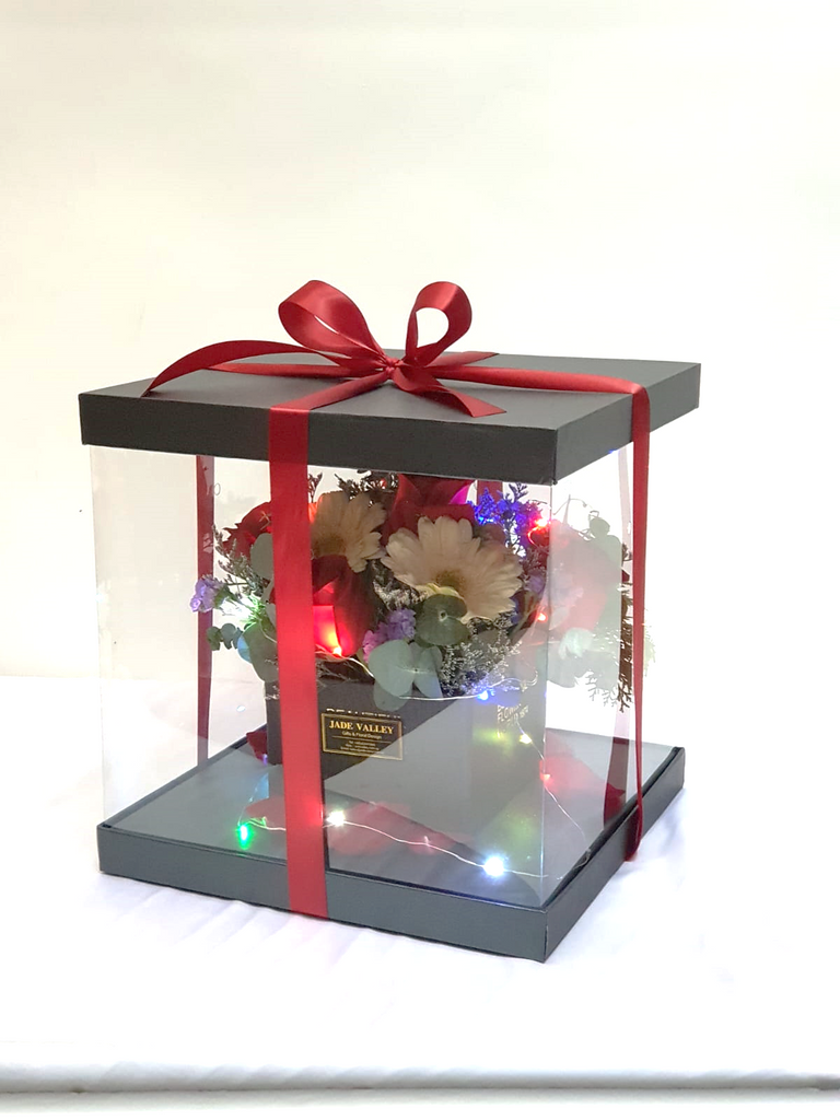 Roses Gift Box | GT241 - Jade Valley Gifts & Floral Design Centre