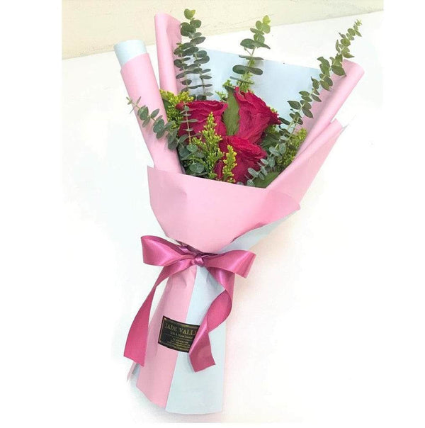Roses Hand Bouquet | BQ159 - Jade Valley Gifts & Floral Design Centre